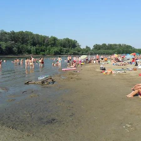 Gyula-tanya Vendeghaz Vakantiehuis Csongrád